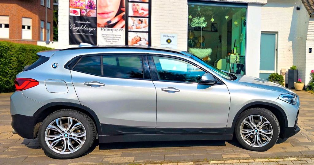 Image of BMW X2