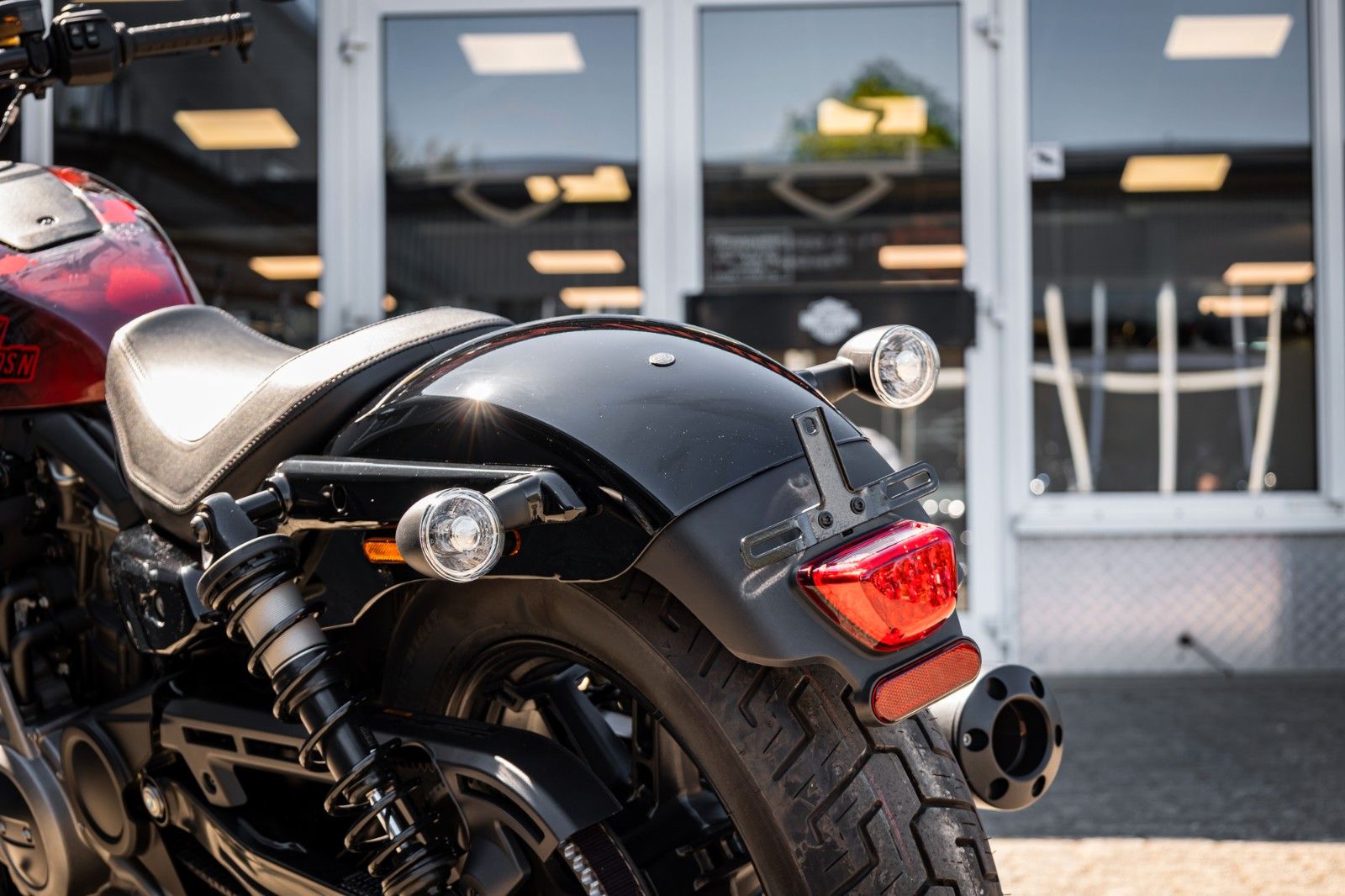 Fahrzeugabbildung Harley-Davidson Nightster RH975 - Jekill & Hyde -