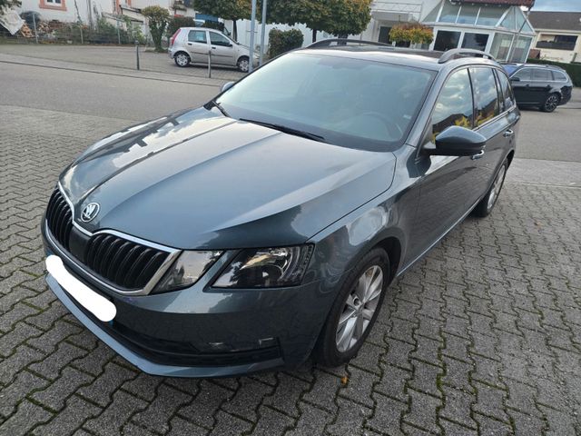 Skoda Octavia Combi Ambition