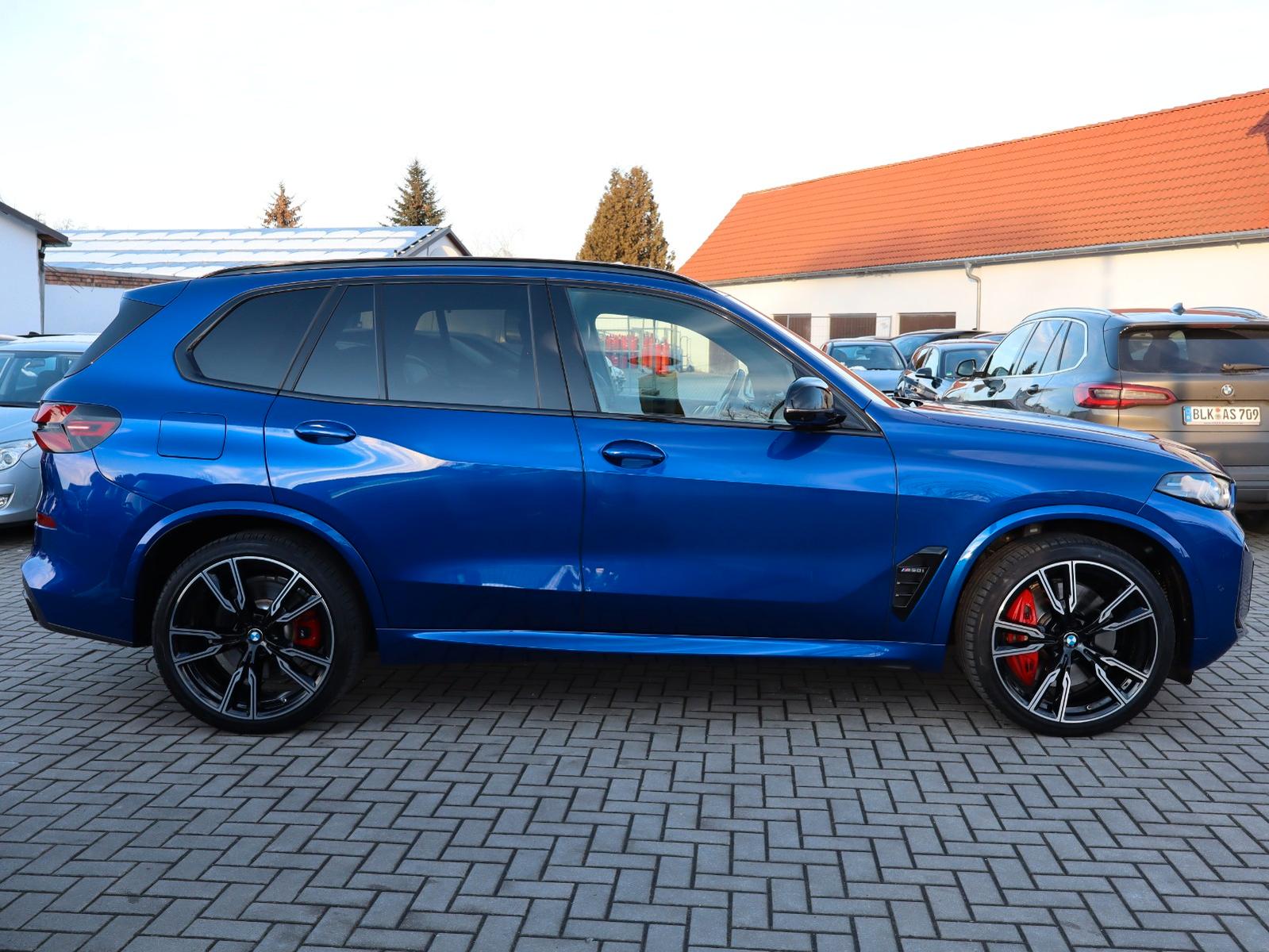 BMW X5 M60