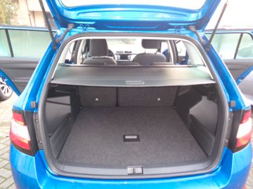 Bild 6 Skoda Fabia Combi Amb 1.0 95PS PDC SHZ NAVI BT GJR TEM