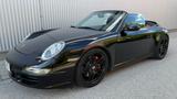 Porsche 997 Carrera S Cabrio mit Alpine-Infotainment - Porsche 997 mit Benzin-Antrieb
