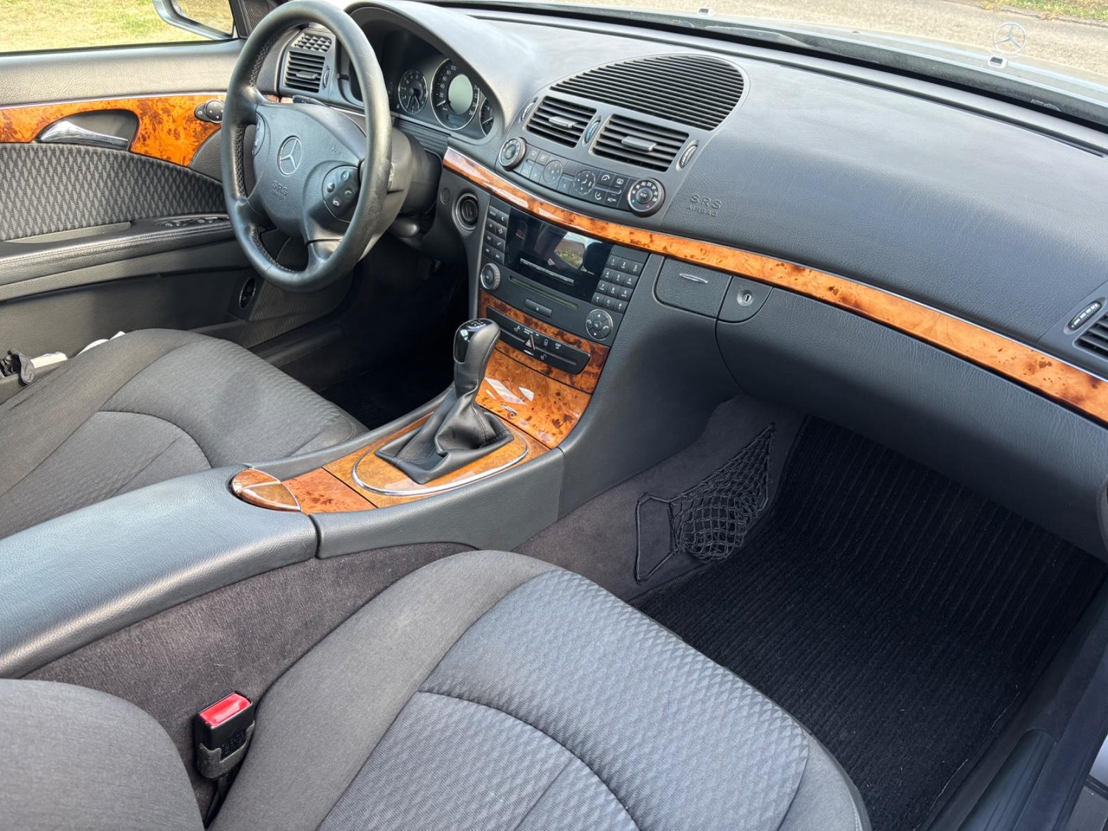 Mercedes-Benz E 220 CDI