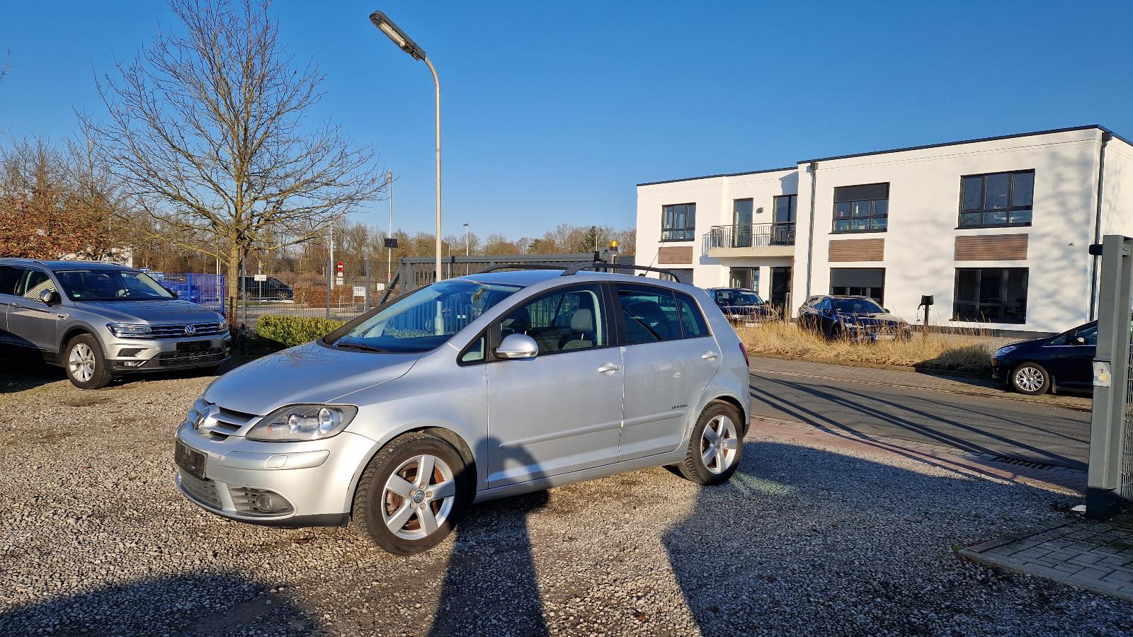 Volkswagen Golf Plus 1.6 United  KLIMATRONIC * SHZ