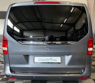Mercedes V 250 - 6
