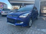Ford Kuga Individual - Ford Kuga Individual mit Benzin-Antrieb