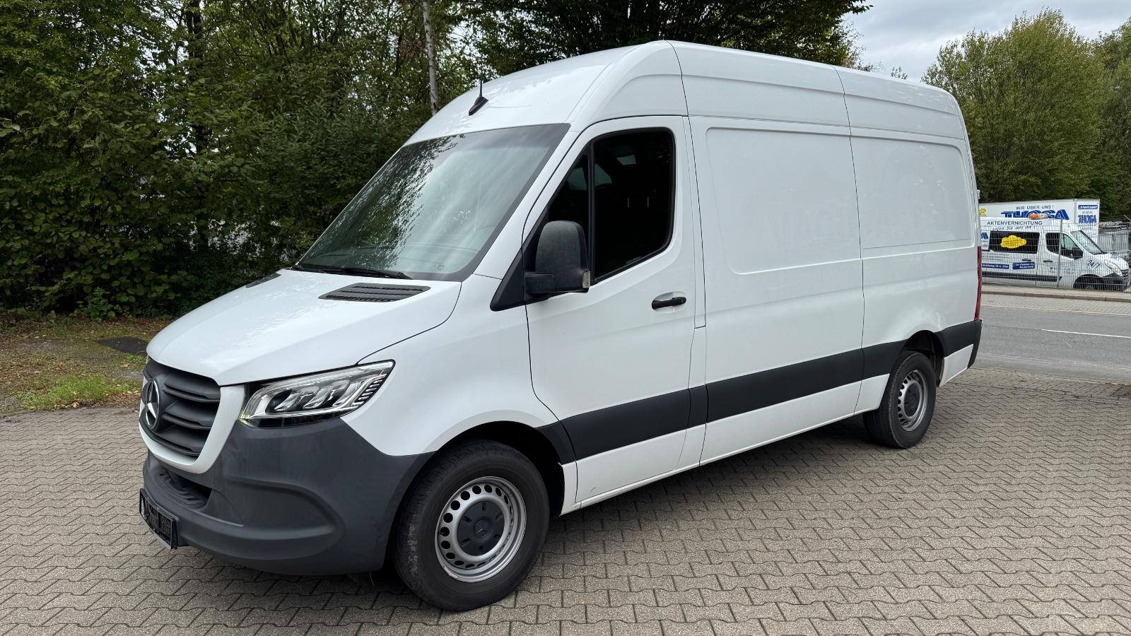 Mercedes-Benz Sprinter 317 CDI AUTOM L2H2*LED*NAVI*SHz*KAMERA