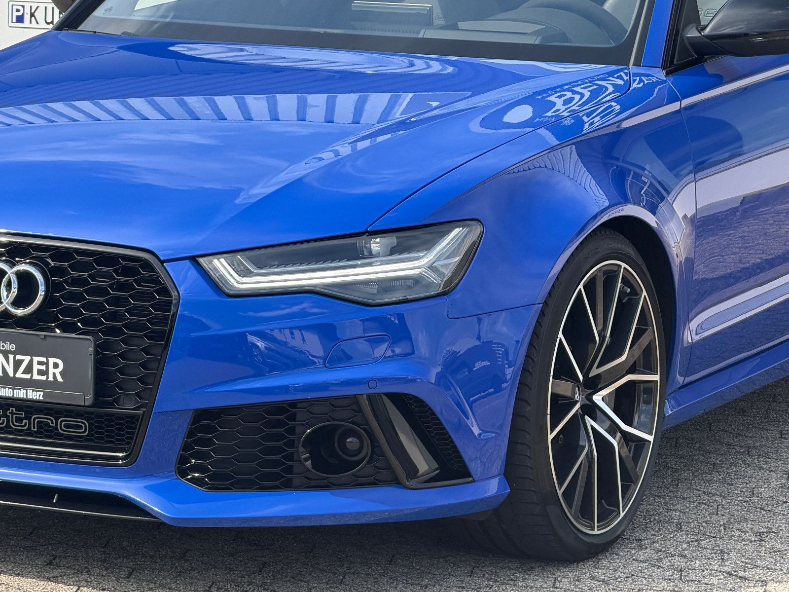 Fahrzeugabbildung Audi RS 6 Avant 4.0 TFSI/ performance/NOGARO- 1-150