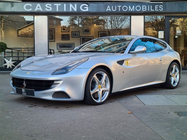 Ferrari FF