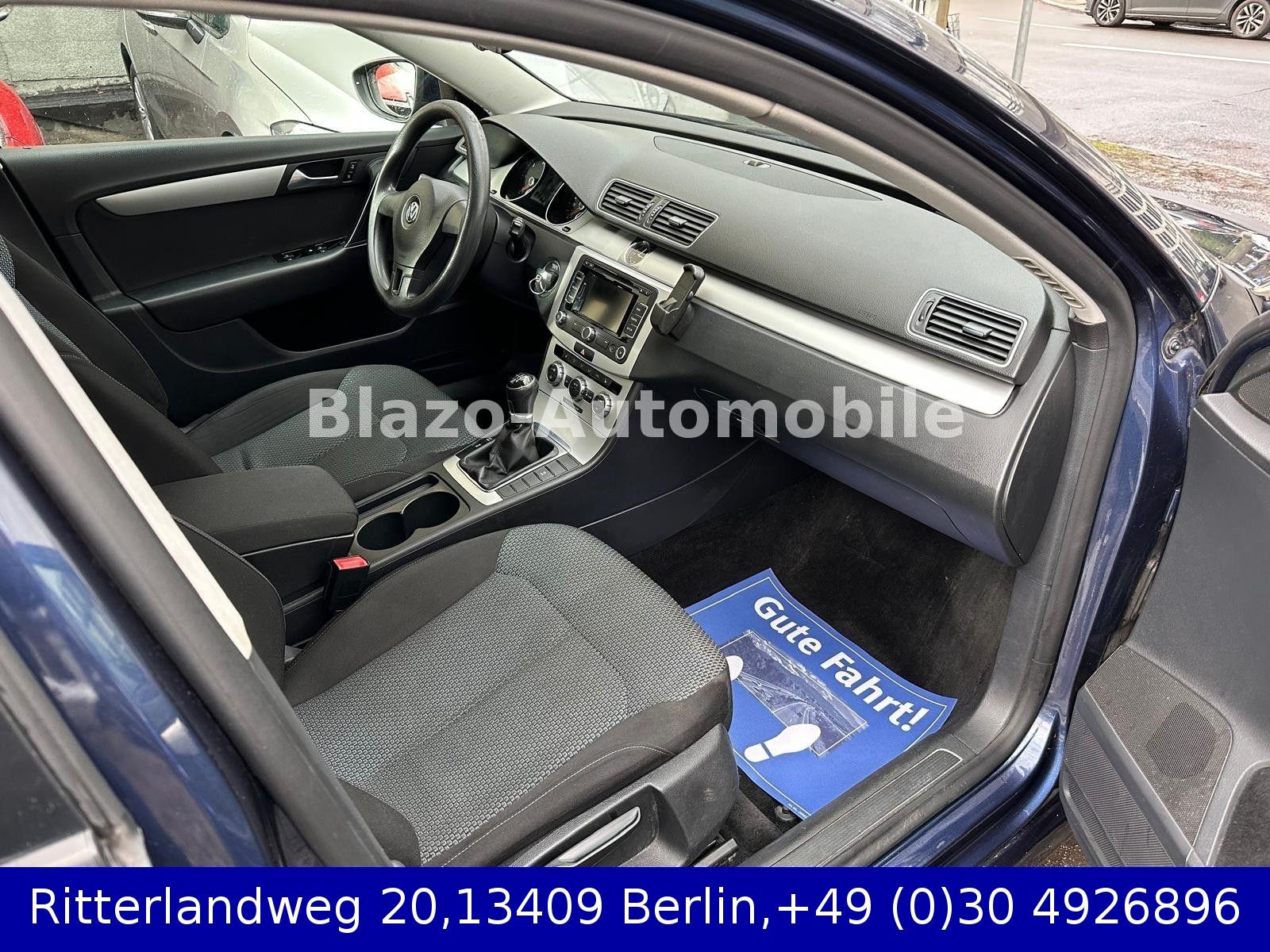 Volkswagen Passat 2012 — photo 12