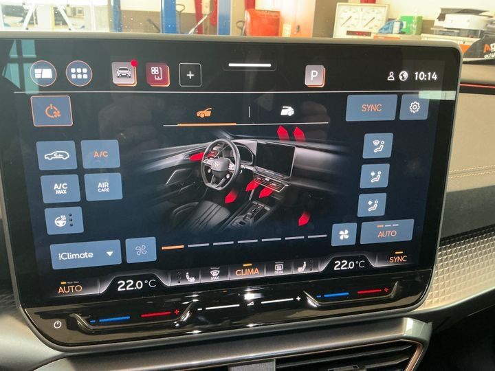 Fahrzeugabbildung CUPRA Formentor eTSI DSG Facelift *Cam*LED*PDC*ACC*App