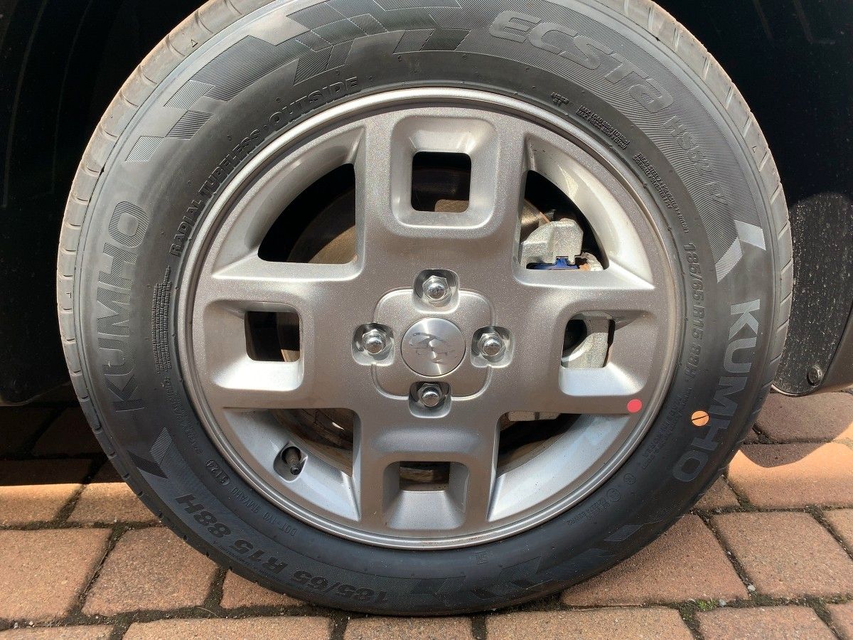 Fahrzeugabbildung Hyundai INSTER 49 kWh Trend Effizienz-Paket