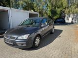 Ford Focus 1.6 Automatik | 100 PS | TÜV 05/2028  - Ford Focus aus 2007 mit Benzin-Antrieb: Limousine