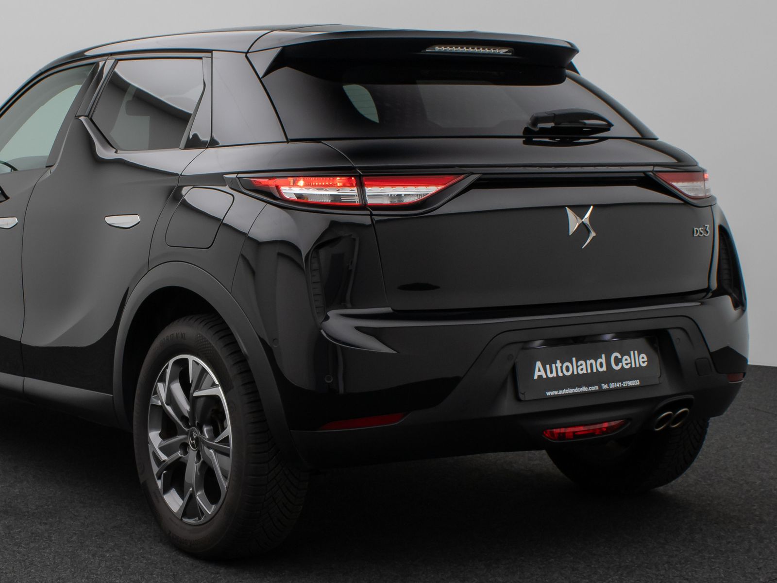 Fahrzeugabbildung DS Automobiles DS3 Crossback Faubourg Kamera Navi Sitzhzg