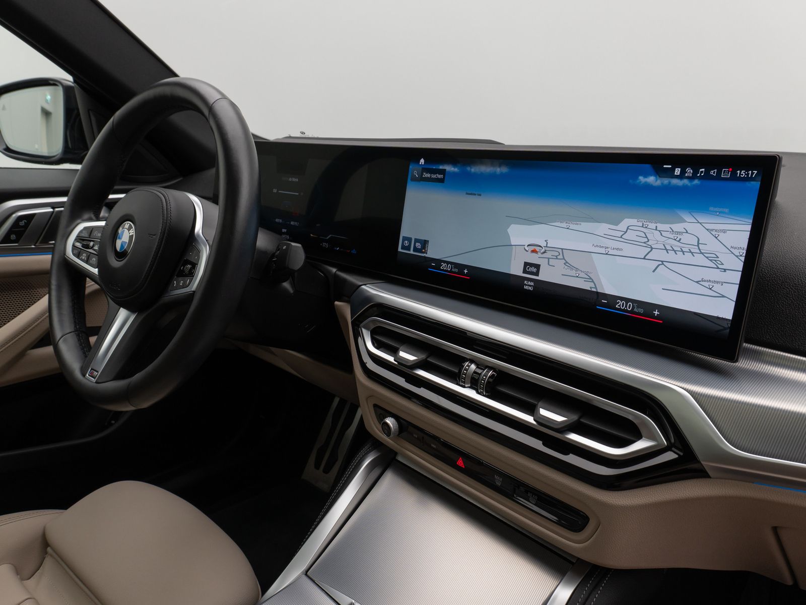 Fahrzeugabbildung BMW M440i xD GC Glasdach Laser 360°HUD DAB HiFi ACC