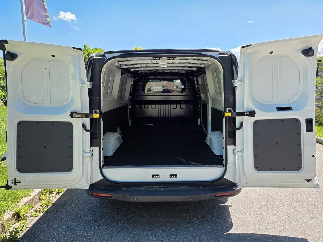 Maxus eDeliver 7 AWD 4x4 L2H1 88 kwH