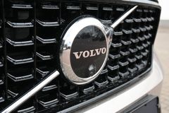 Fahrzeugabbildung Volvo XC40 B4 DKG Ultimate Dark*STDHZG*360°*ACC