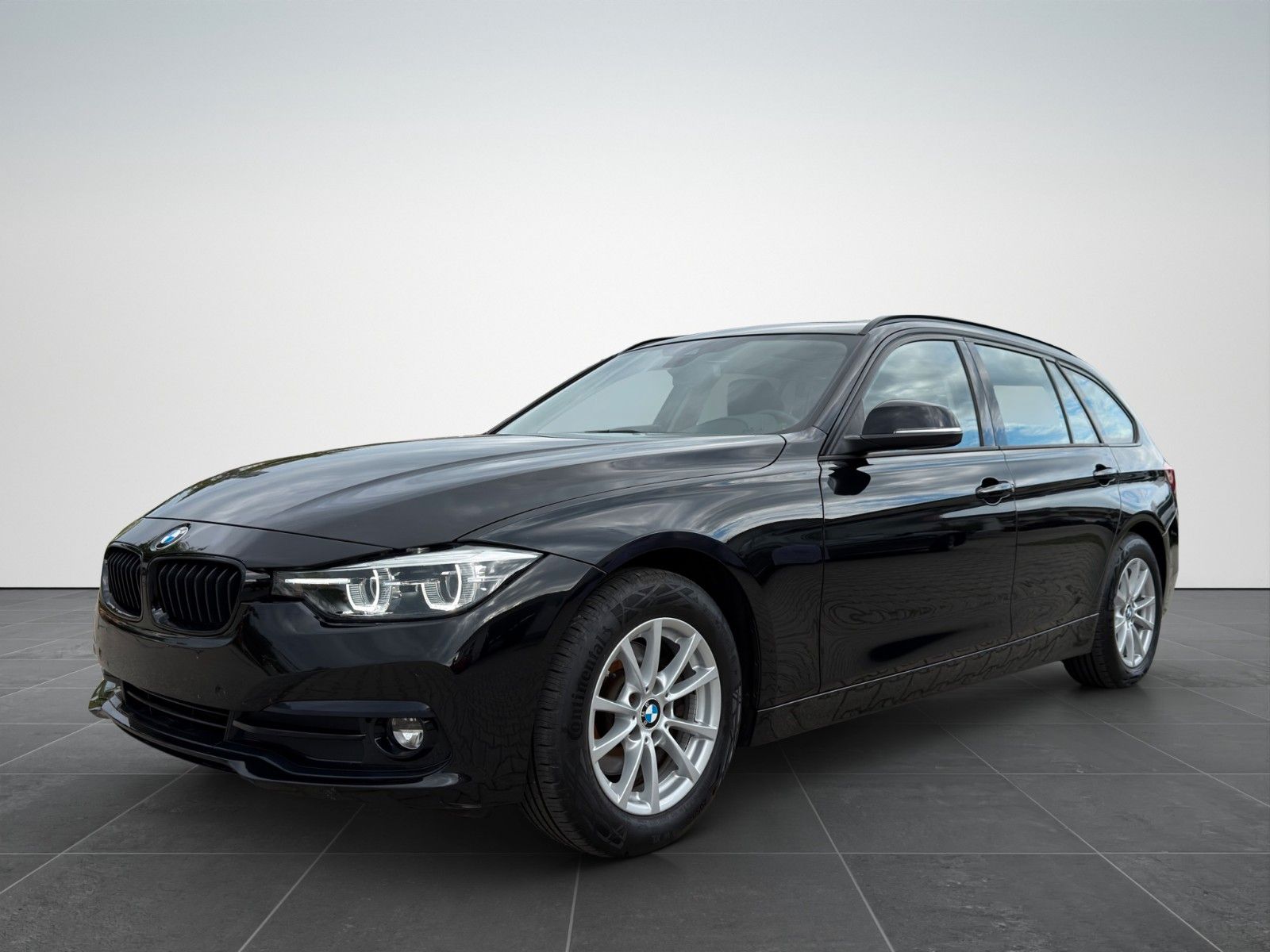 BMW 320d Touring Sport Line Aut./LED/Pano/Prof/AHK