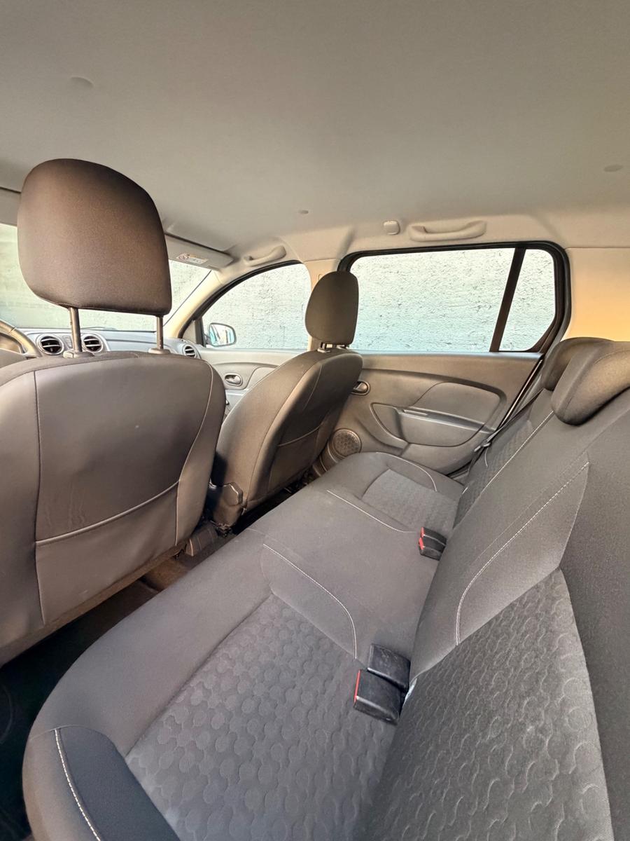 Dacia Logan 2014 — photo 13