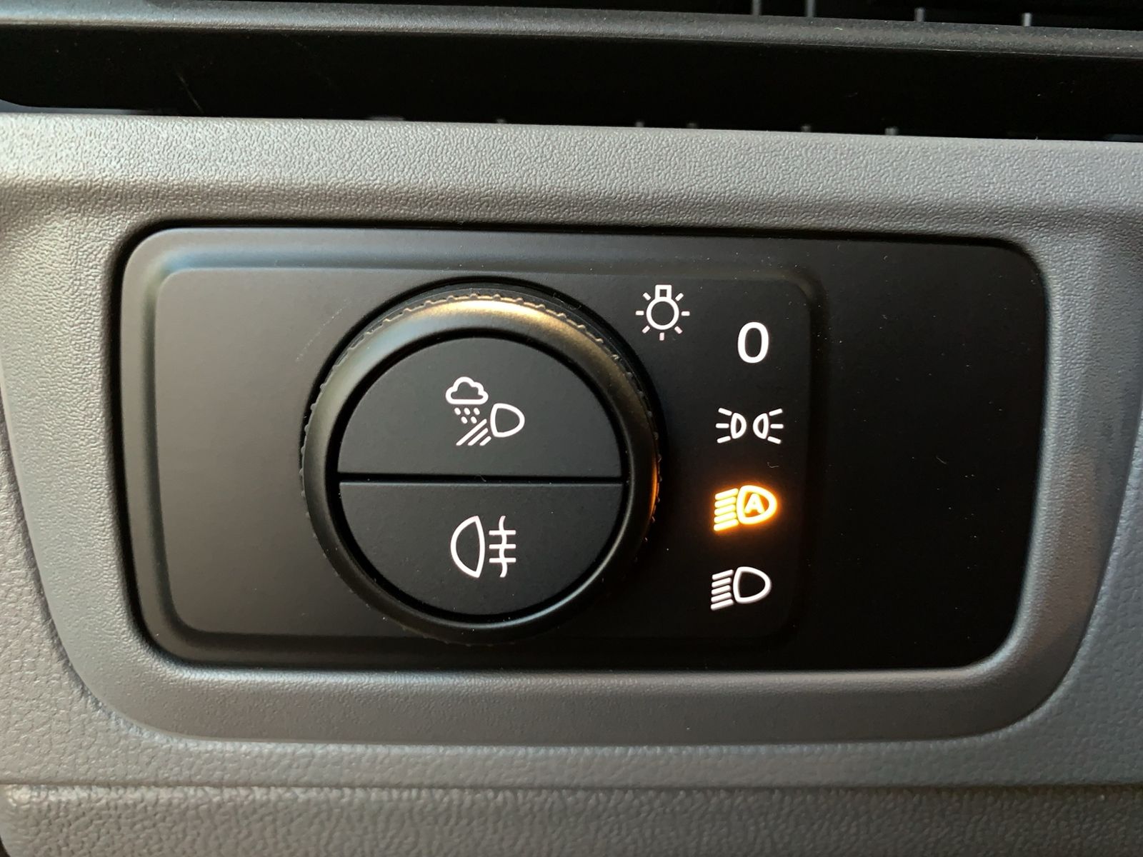 New Transporter Kasten 2.0 TDI 4MOTION, AHK, ACC