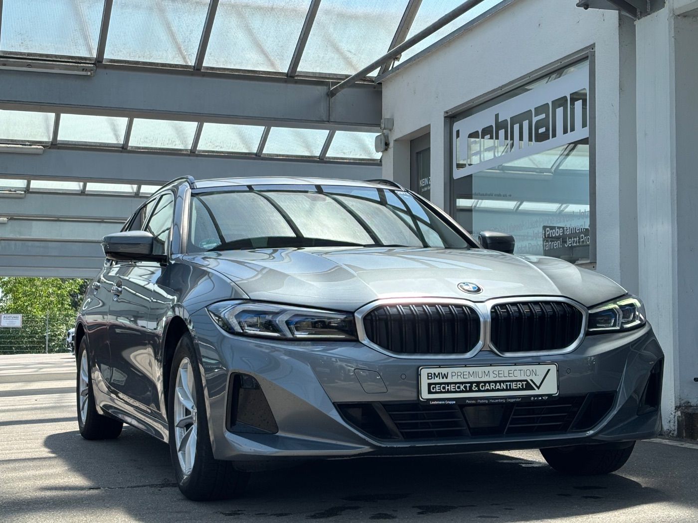 BMW 320d Touring AHK ACC HUD AdaLED foto 2