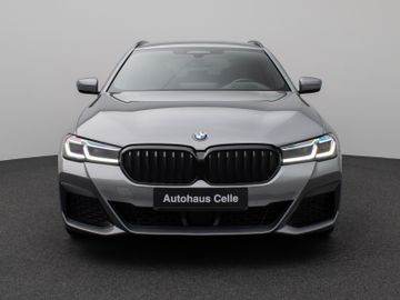 Fahrzeugabbildung BMW 520d xD M Sport Laser Kamera HUD DAB HiFi AHK