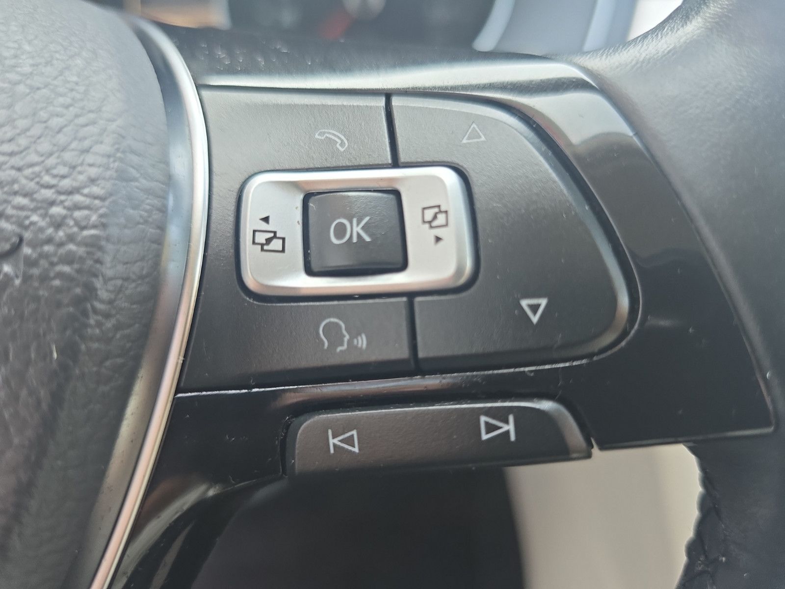 Fahrzeugabbildung Volkswagen Passat Variant Alltrack BMT/Start-Stopp 4Motion