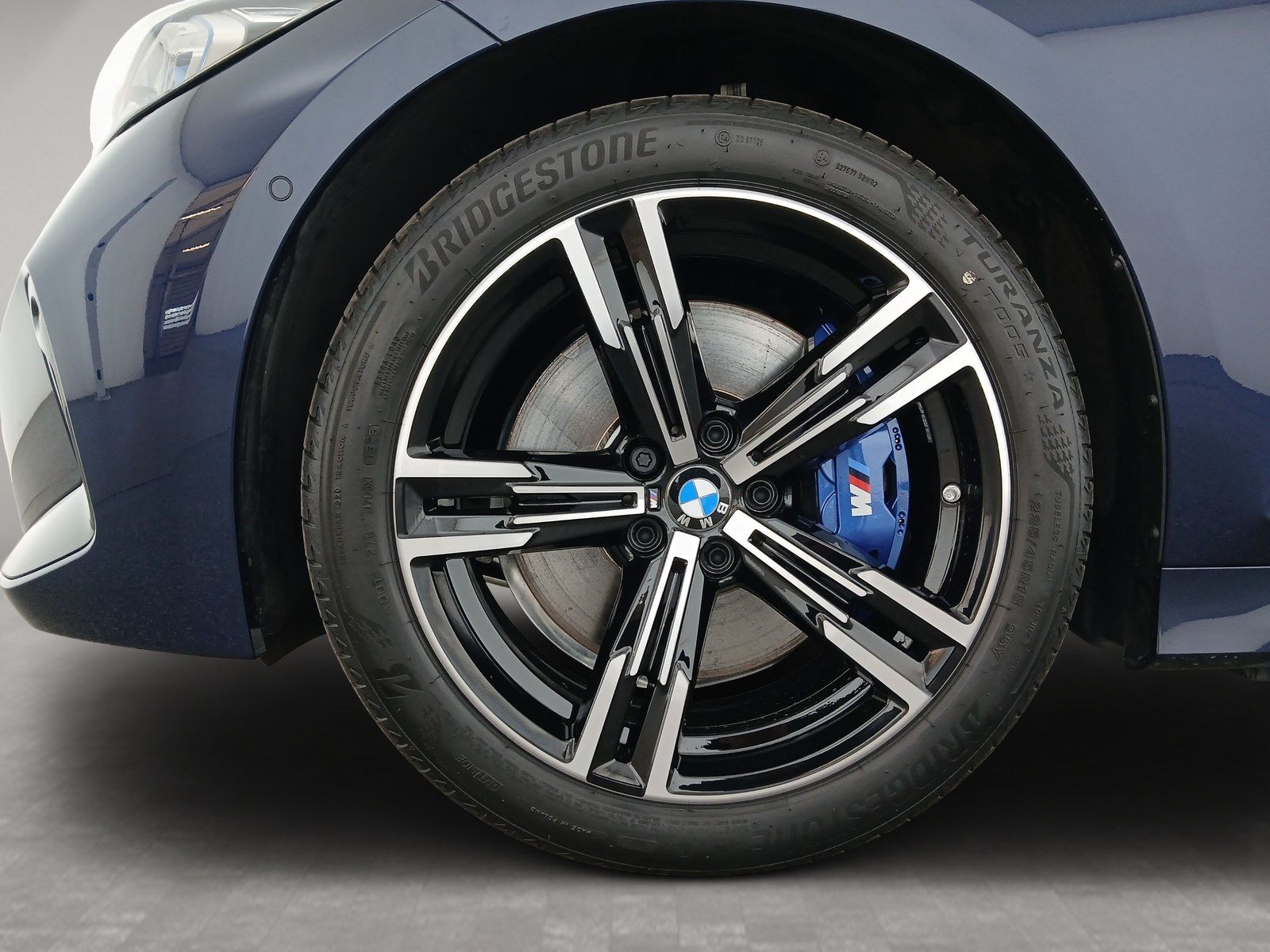 BMW 330 - Bild 6