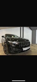 Maserati Levante 3.0 V6 350HP Modena Auto 4WD Modena - Maserati: Modena