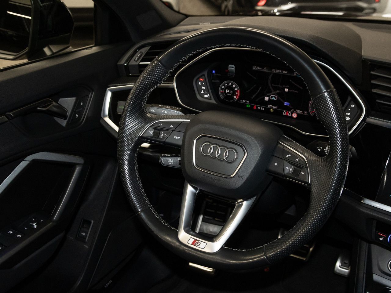 Audi Q3 Sportback 40 TFSI quattro S line Matrix AHK foto 19