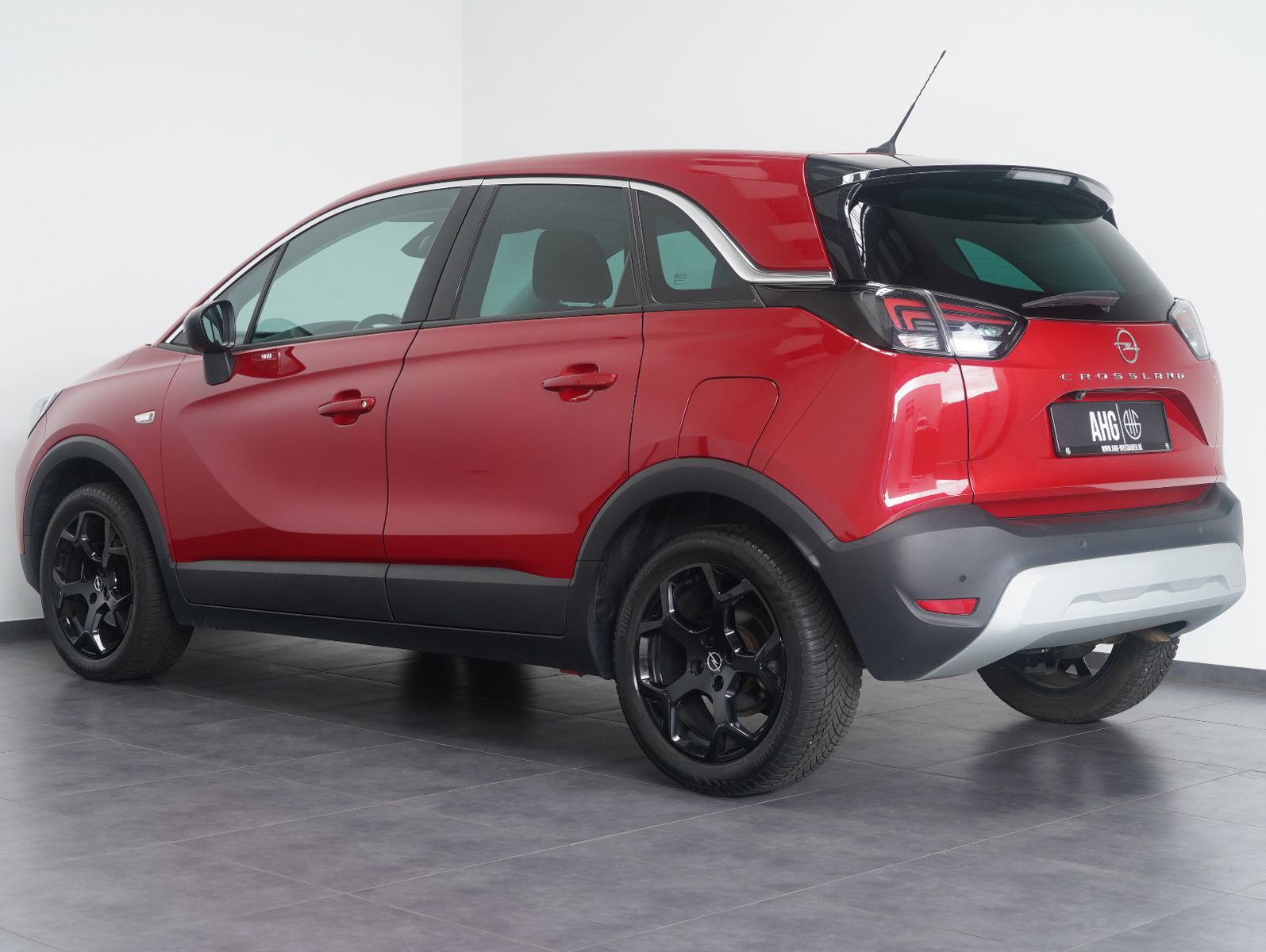 Fahrzeugabbildung Opel Crossland (X) 1.2 Turbo Elegance LED/NAVI/KAMERA
