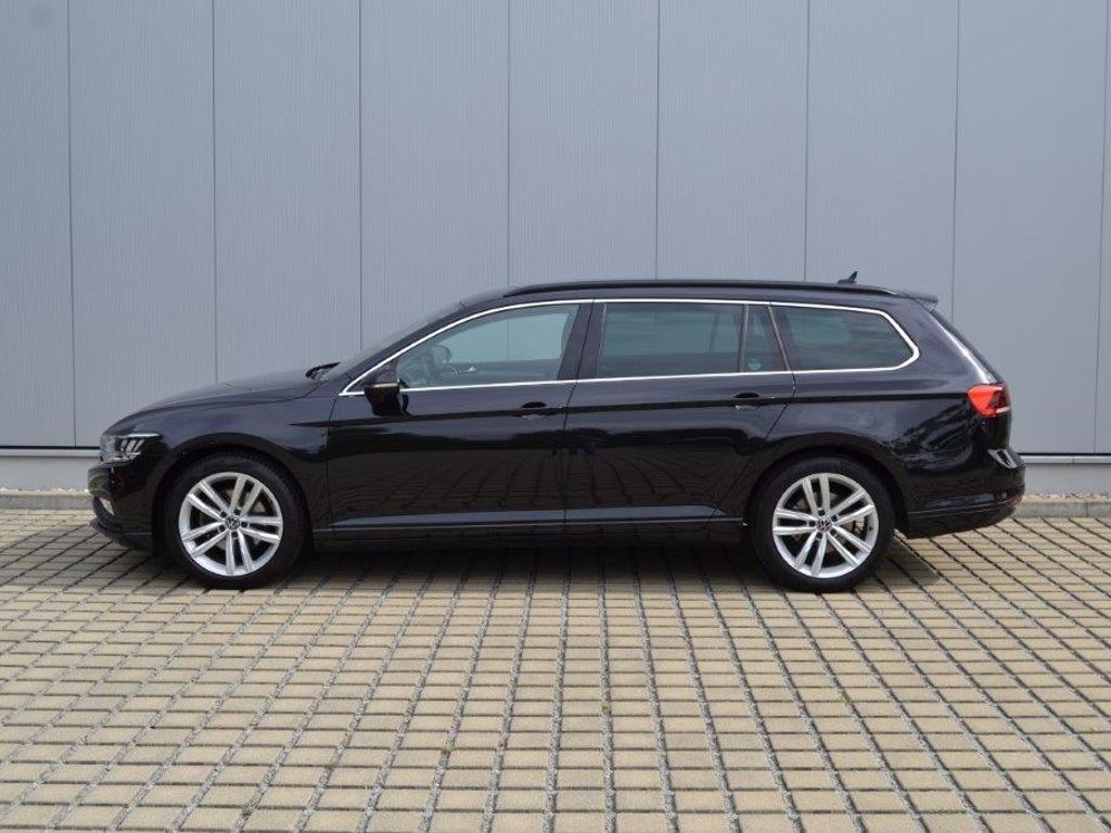 Passat Variant 1.5 TSI DSG R-Line Sport AHK/18-Z
