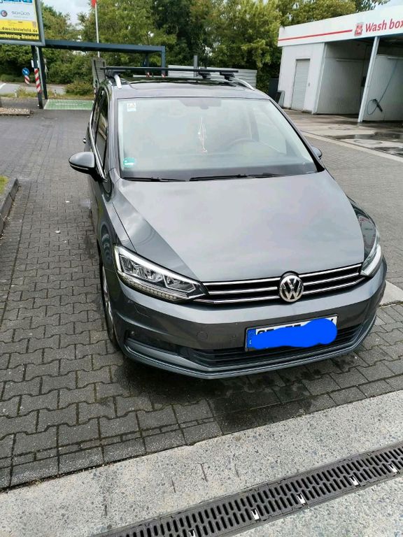 Image of Volkswagen Touran