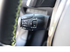 Fahrzeugabbildung Peugeot 208 GT*Sitzheizung!*Kamera!*Navi UND AppConnect!