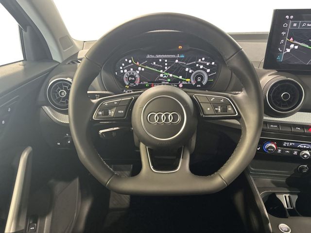 Q2 35 TFSI S LINE LED+KAMERA+VCP+AHK+NAVI