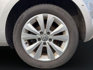 Volkswagen Golf - 9