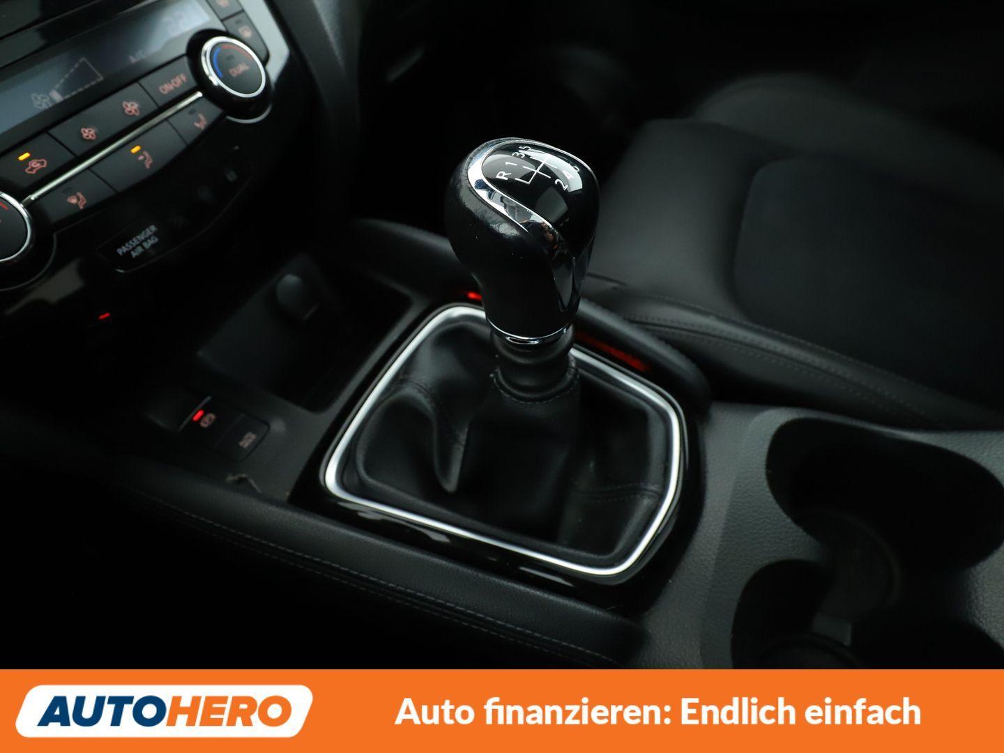 Nissan Qashqai 1.6 Business *NAVI*LED*TEMPO*CAM*PDC*SHZ