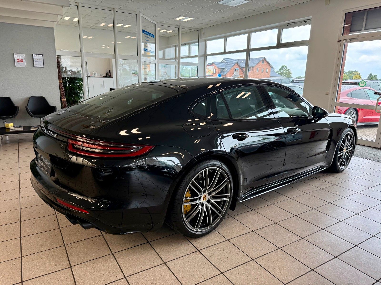 Fahrzeugabbildung Porsche Panamera Turbo PCCB/Panorama/SportDesign/ACC/DAB