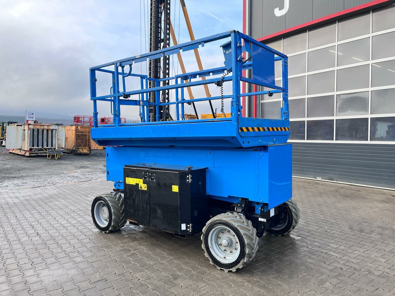 Fahrzeugabbildung Genie GS-4069 DC / Höhe 14.3 m / UVV TOP Zustand