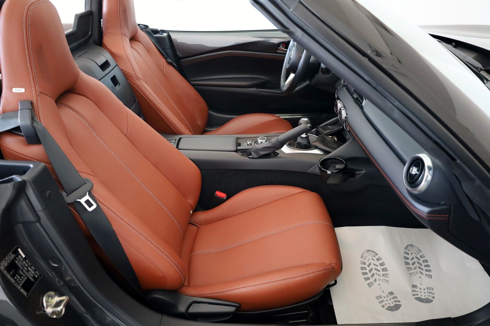 Fahrzeugabbildung Mazda MX-5 Kazari,Leder,Navi,Matrix LED,Kamera,BOSE