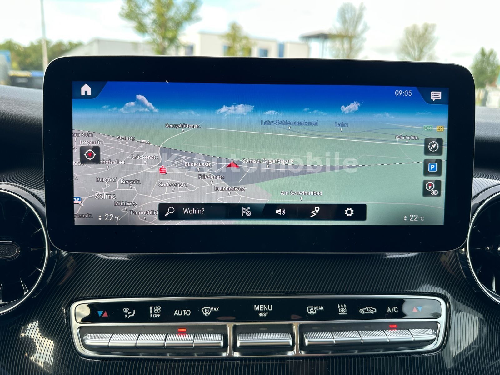 Fahrzeugabbildung Mercedes-Benz V 250d EDITION 4MATIC lang/7 Sitze/Navi/LED/AHK