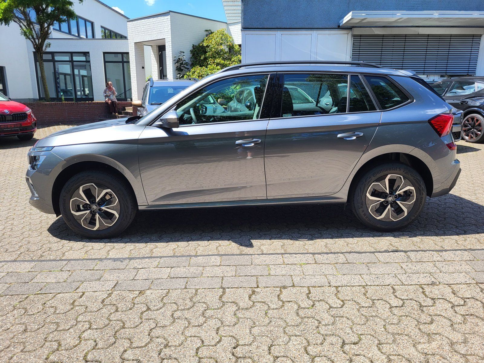 Skoda Kamiq 1,0 l TSI 85KW 7DSG 130 Jahre |CLIMATRONIC imagem 3