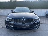 BMW G30 - 520d xDrive Lim.  *HUD*LED*AHK*STAND* - BMW 5er-Reihe G30 mit Diesel-Antrieb