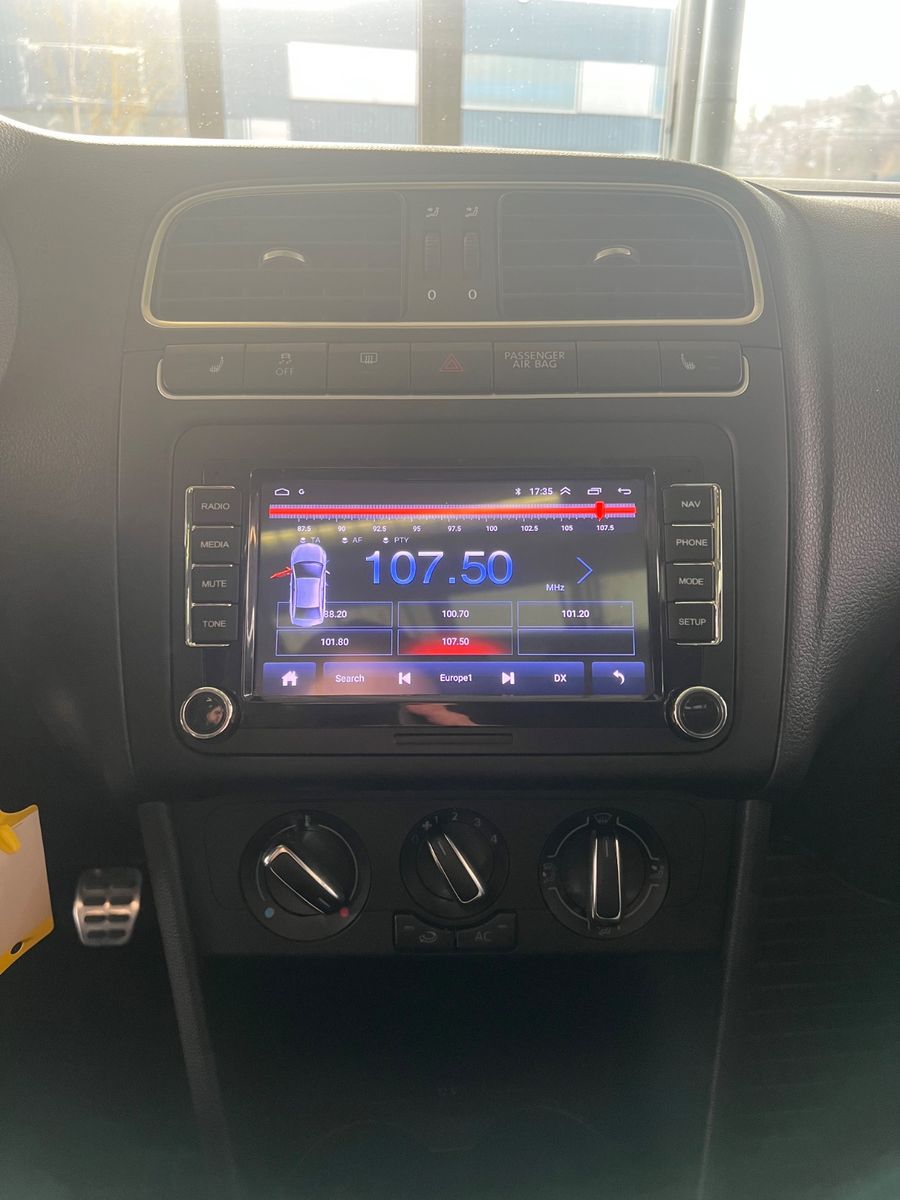 Fahrzeugabbildung Volkswagen Polo V 1.2 TDI Style *PANORAMADACH*