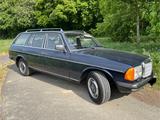 Mercedes-Benz 250 T S123 7 Sitzer - Mercedes-Benz: S123