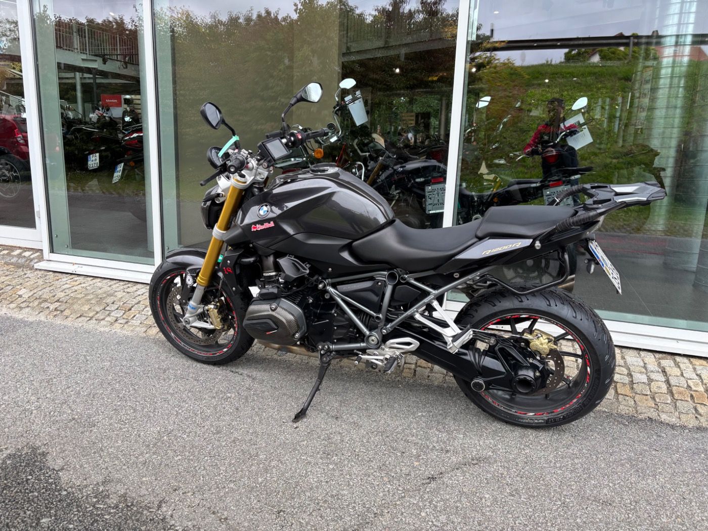 Fahrzeugabbildung BMW R 1200 R