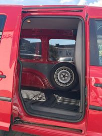 Volkswagen Caddy - 8