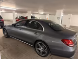Mercedes-Benz 220 Avantgarde  - Mercedes-Benz 220: Automatik