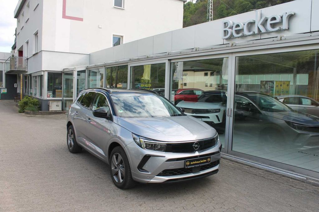 Image of Opel Grandland (X)