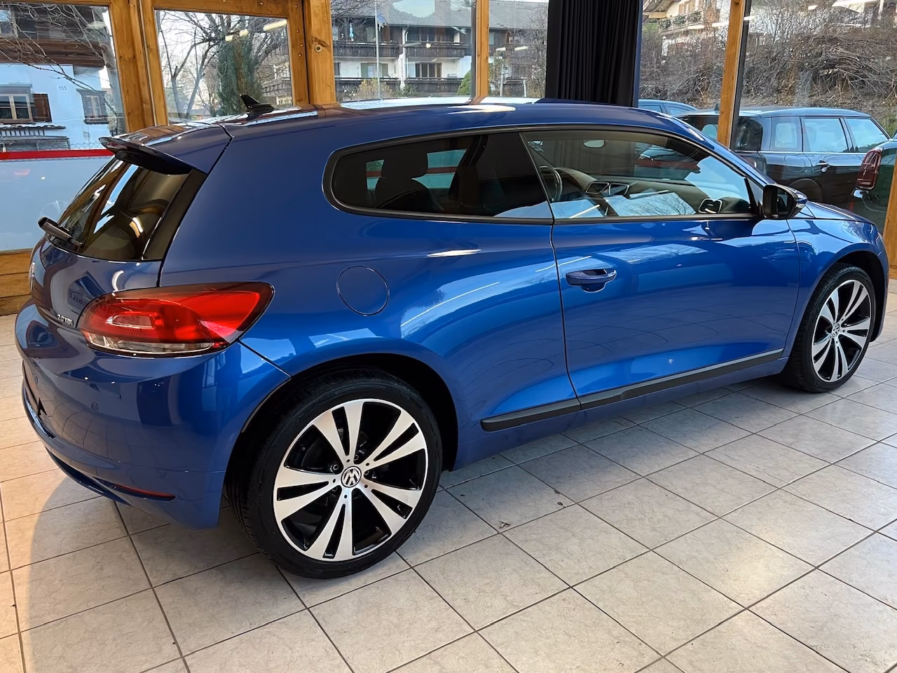 Volkswagen Scirocco 2.0 TDI |R-CAM|NAVI|2-ZONE|MFL|SHZ|
